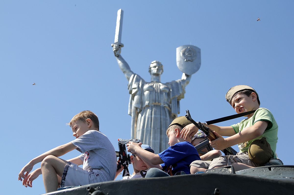 В мирное время