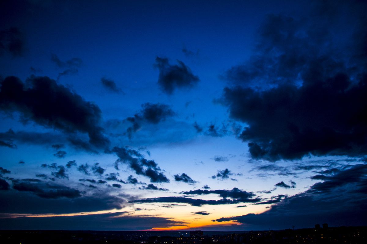 Перша зірка