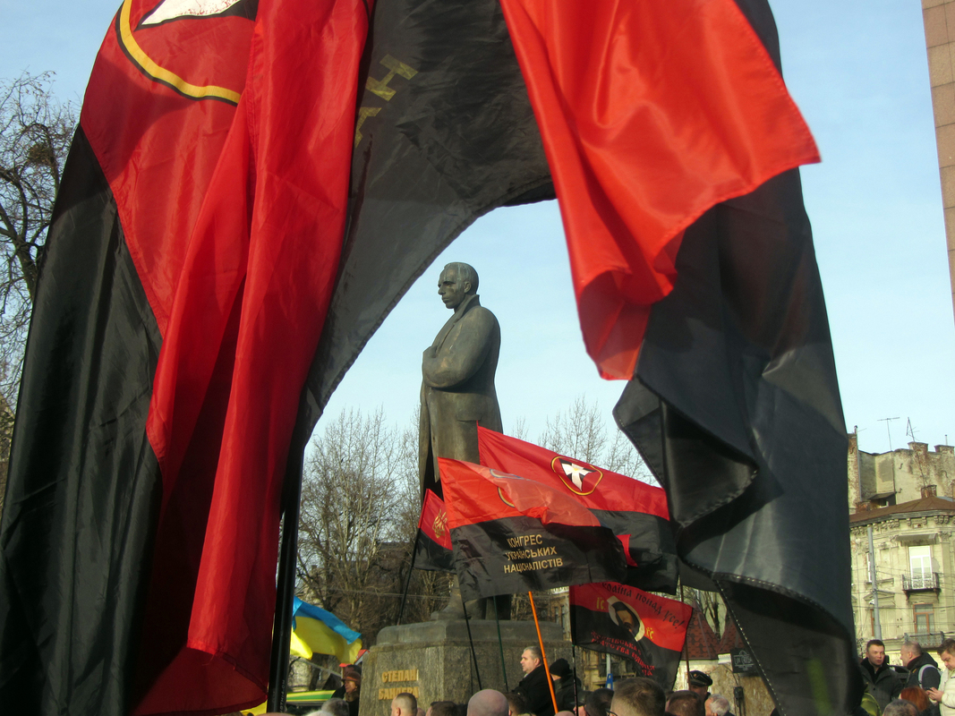 Пам’яті  Провідника  2