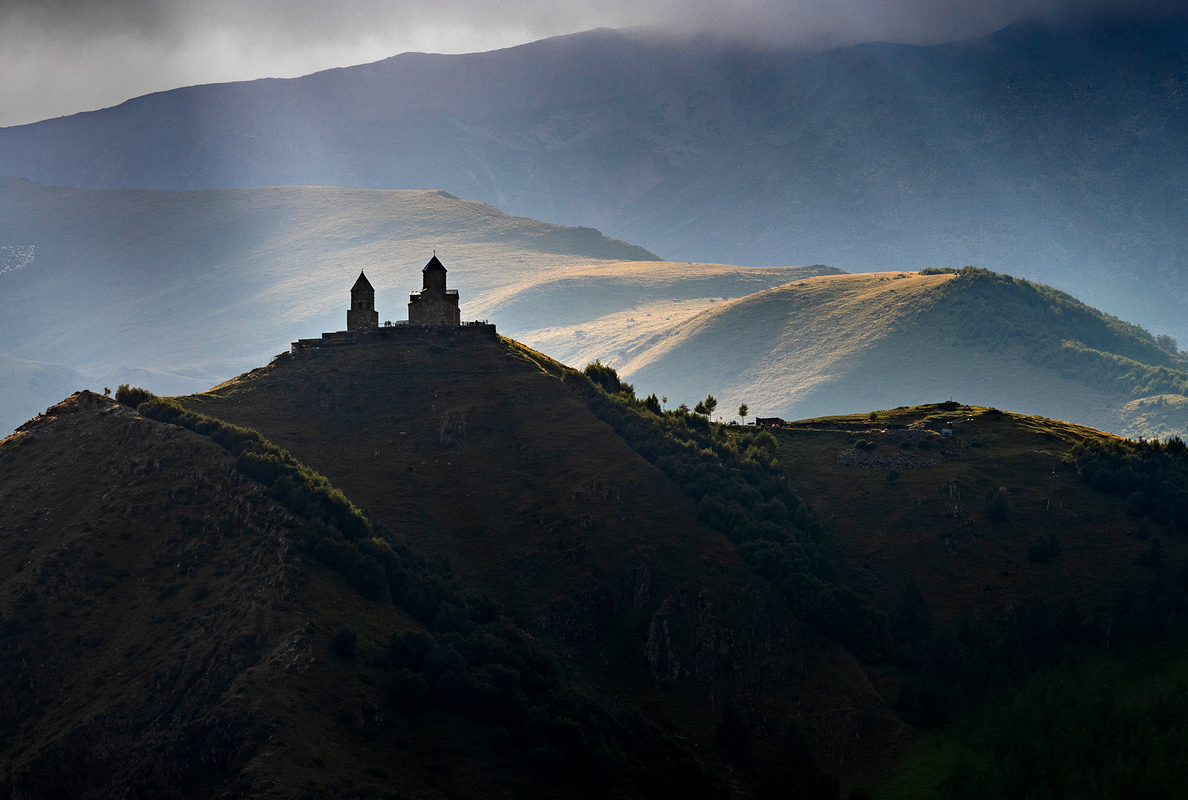 Кавказ - Казбеги.
