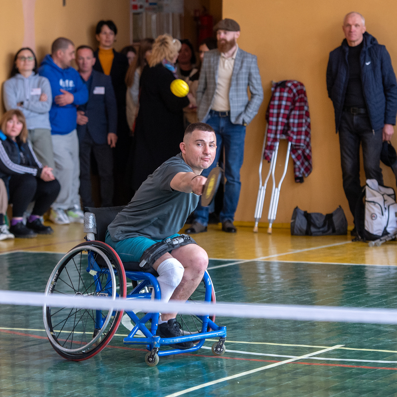 Незламані.3