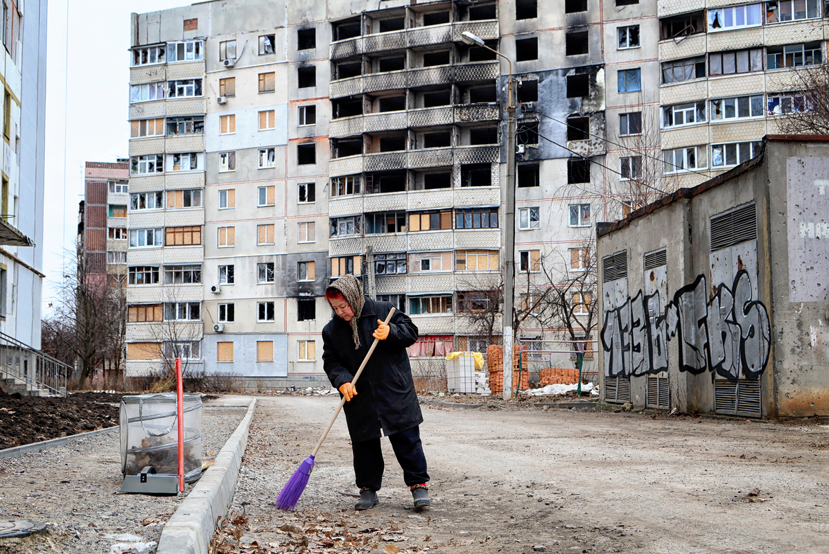 Неллі Спіріна / РџРѕРІСЃСЏРєРґРµРЅРЅРµ Р¶РёС‚С‚СЏ РїС–Рґ С‡Р°СЃ РІС–Р№РЅРё