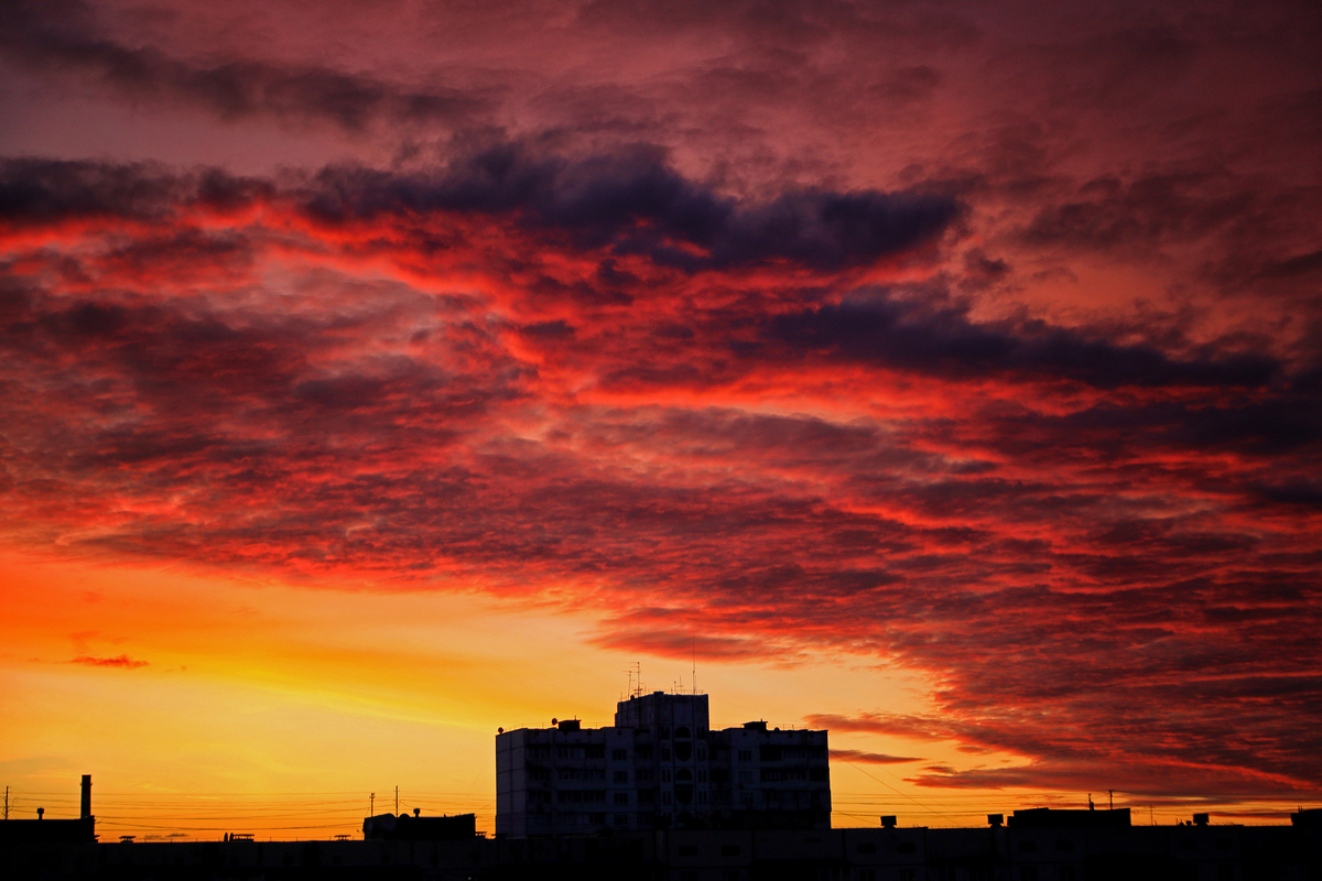 Захід сонця з мого балкона.
