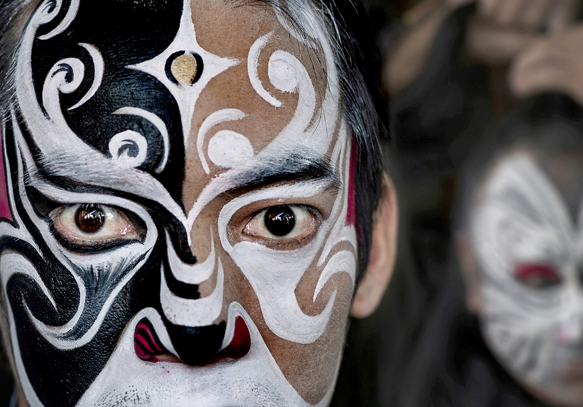 Ancient opera costumes 2630