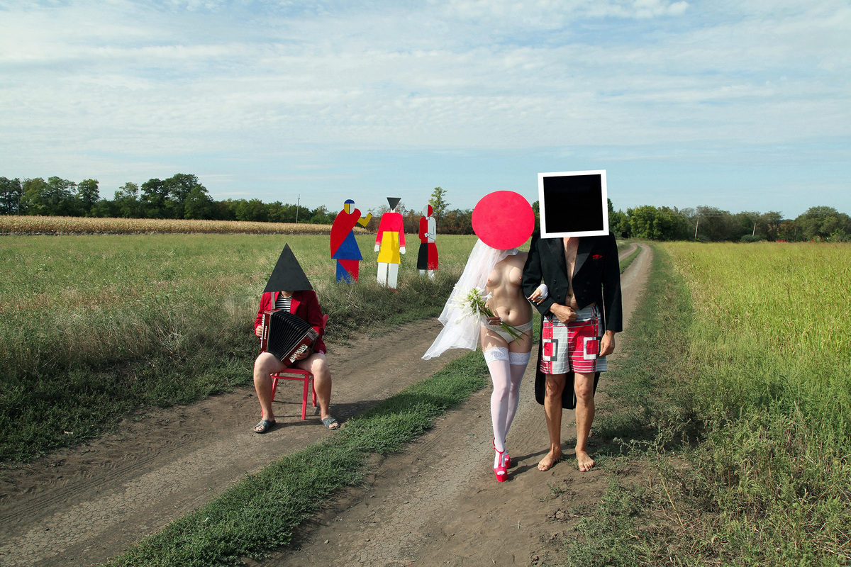 із фотопроєкту Сповідь чорного квадрата-2