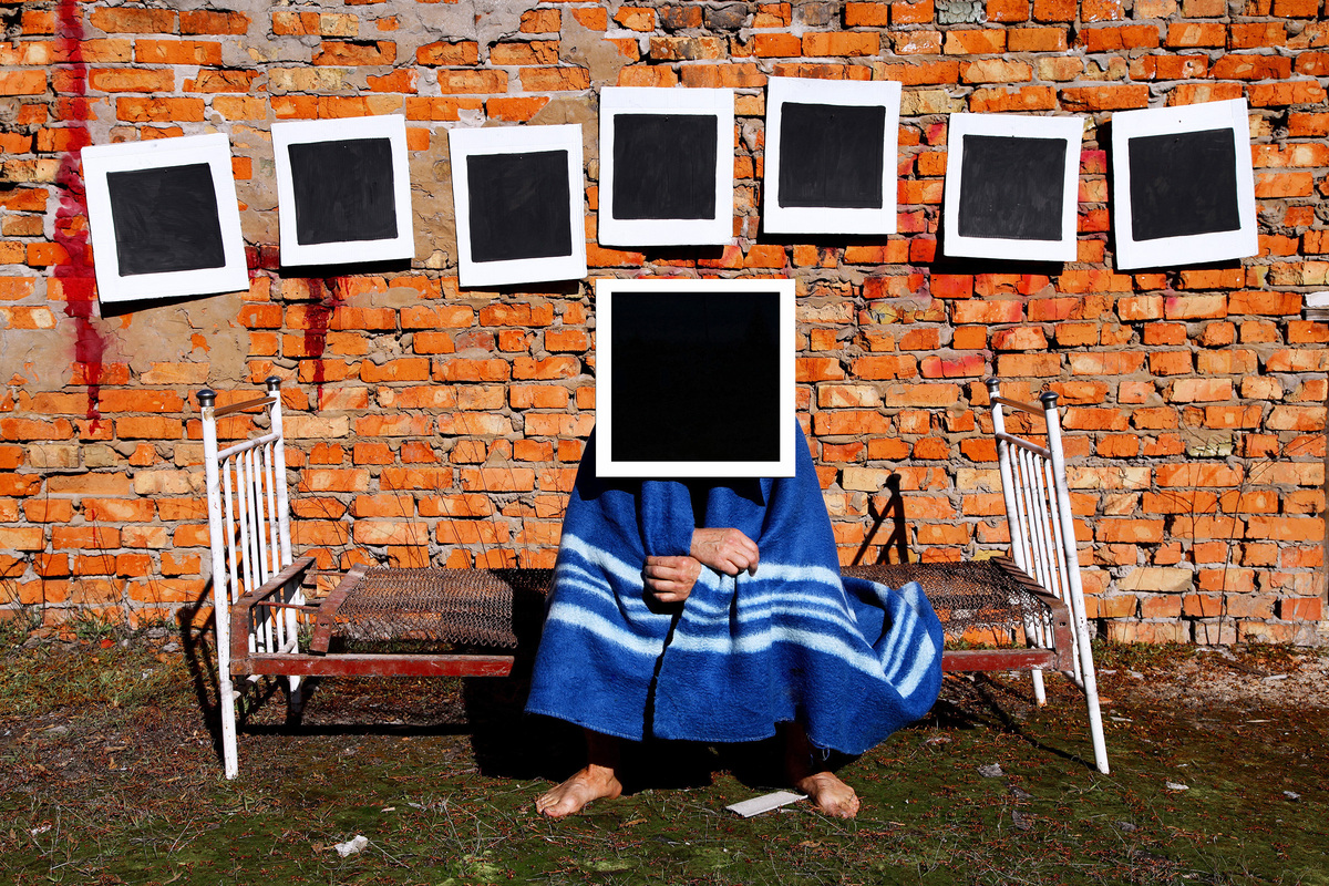 із фотопроєкту Сповідь чорного квадрата-7