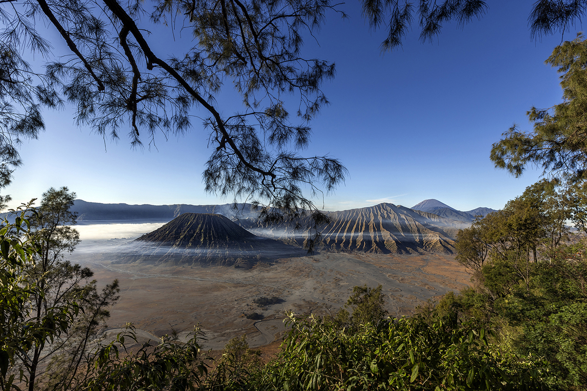 Frame around the volcano