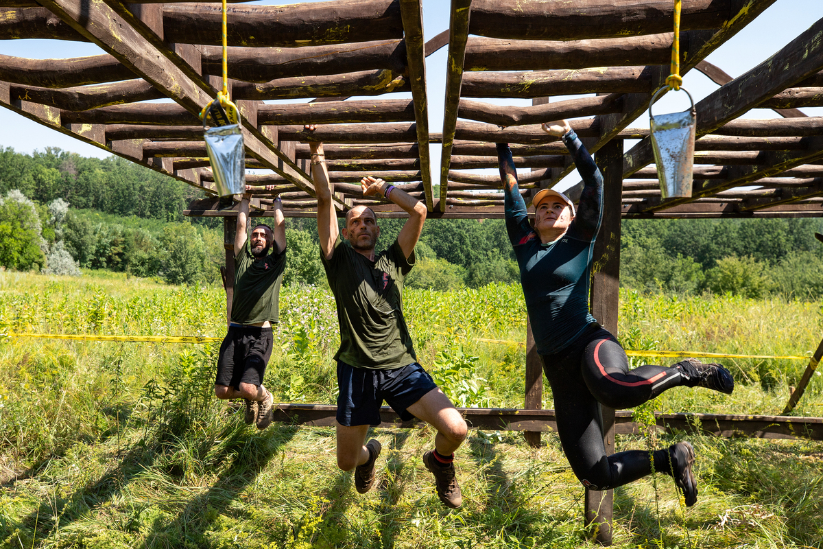 Хто перший?