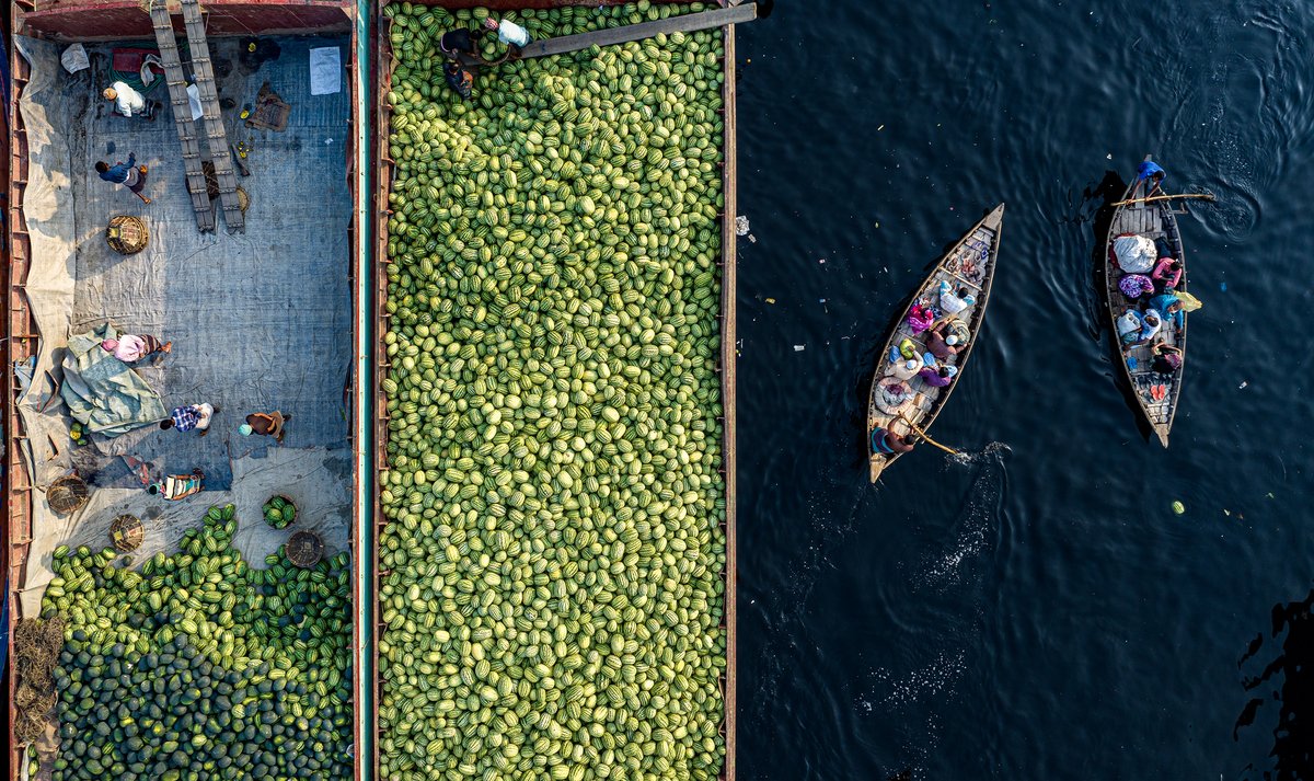 Life at Sadarghat, Dhaka
