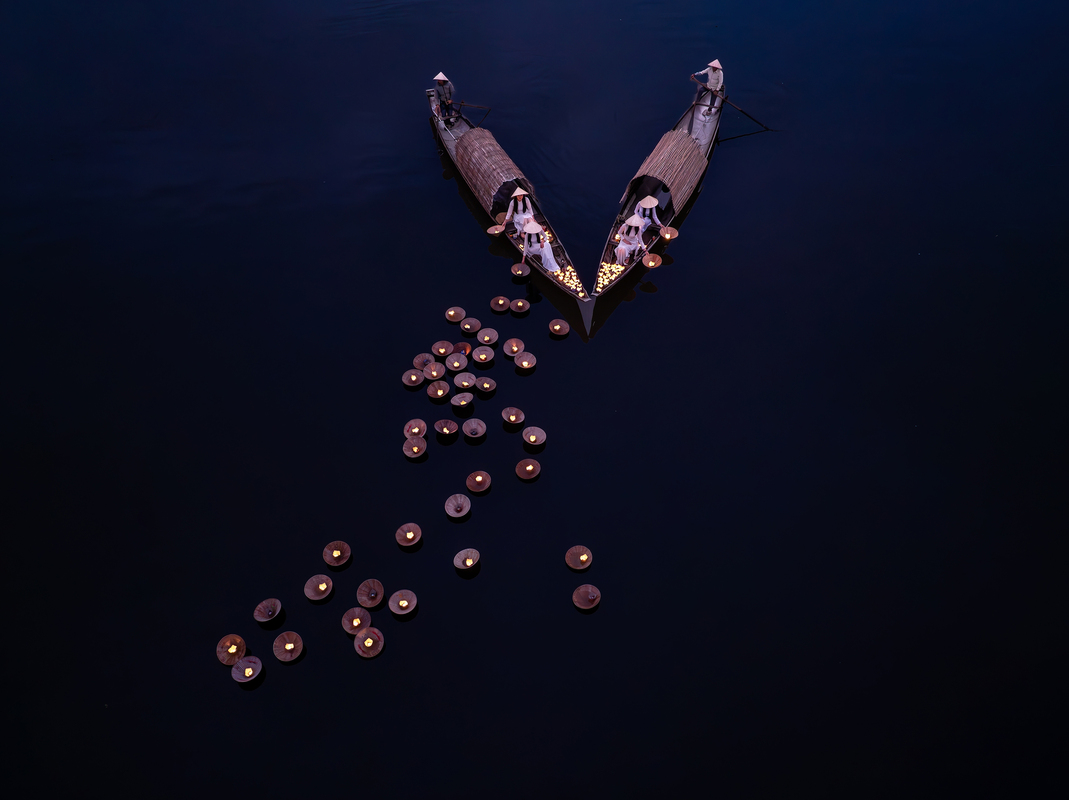 lanterns Nhu Y river 4