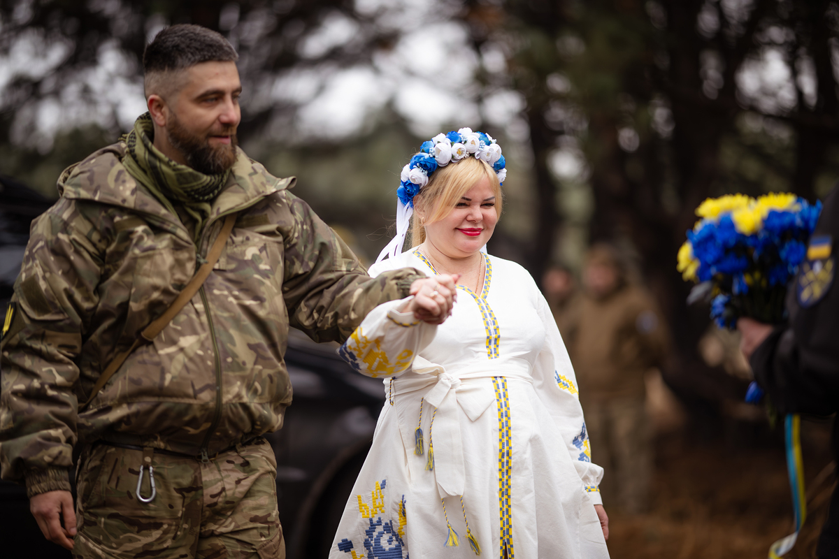 Командир танкової роти 23 ОМБр підводить наречену. Курахівський напрямок. Січень 2025.