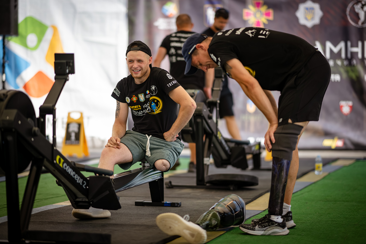 Змагання з веслування на тренажерах на турнірі «Київ Незламний».