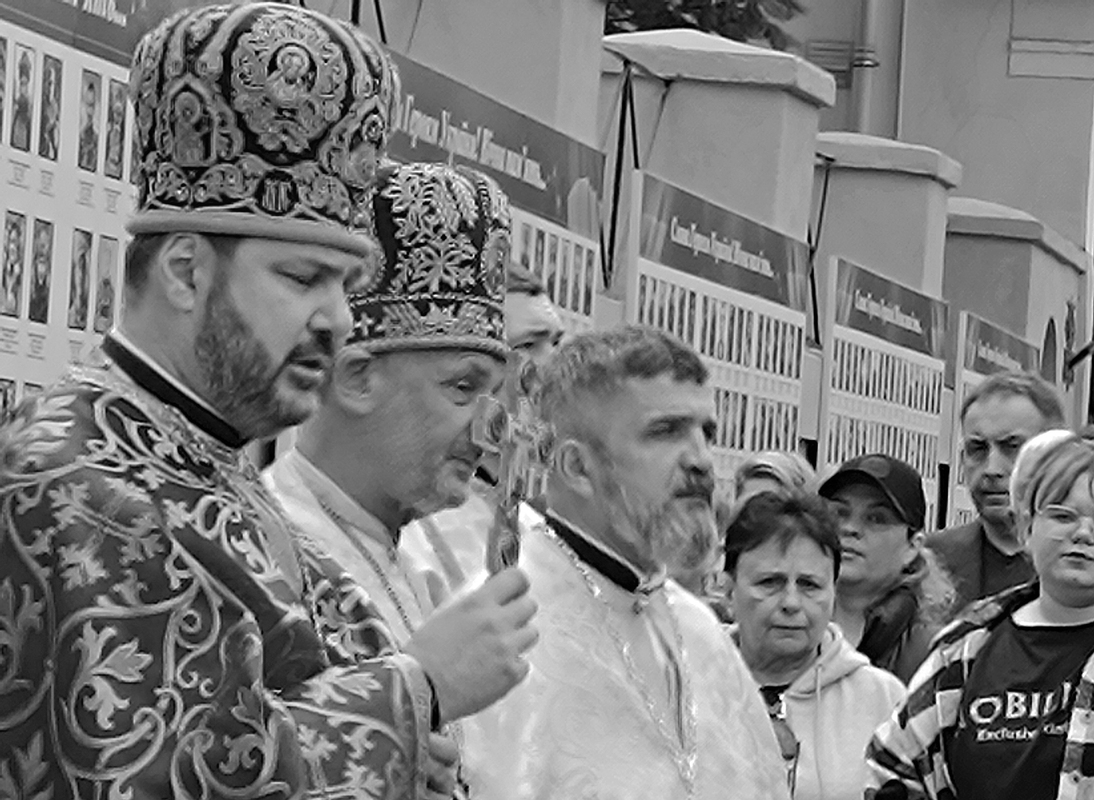 Стіна Вшанування, відкриття стенду 6