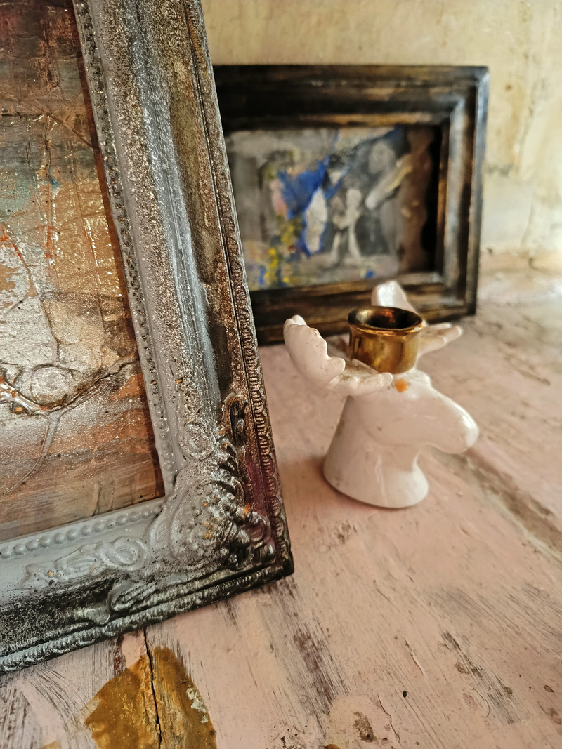 В майстерні Митця. Окровіння.