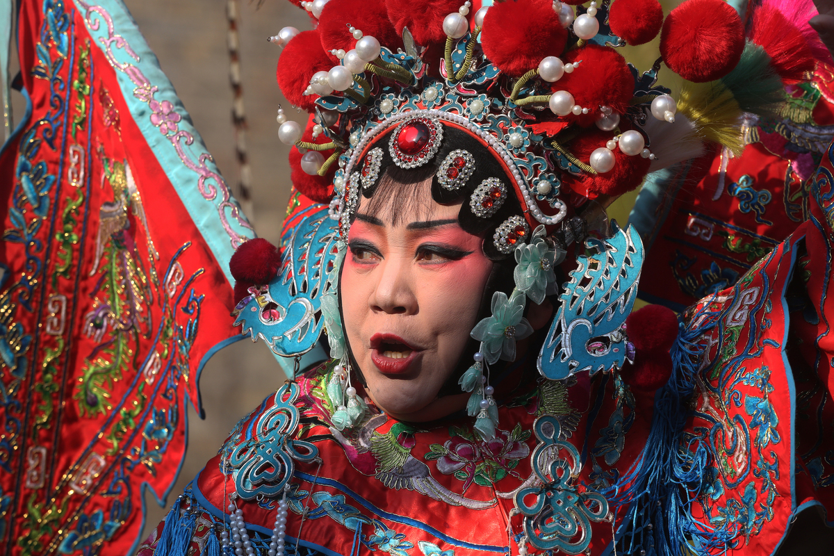 Chinese opera singer