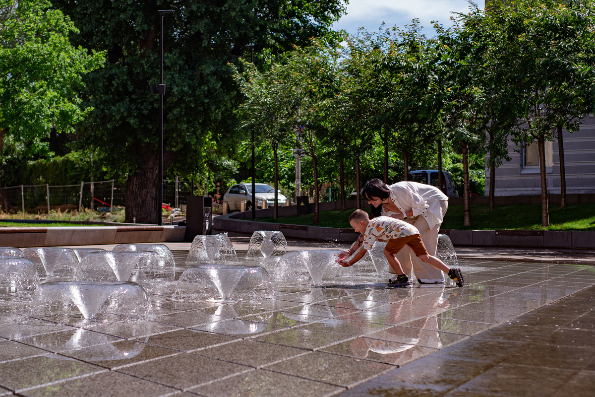 Мить радості