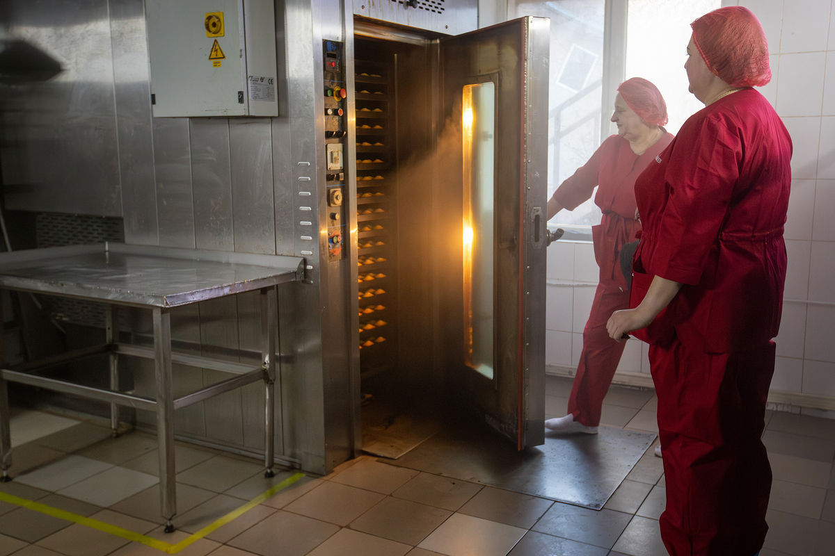 To make a sweet magic