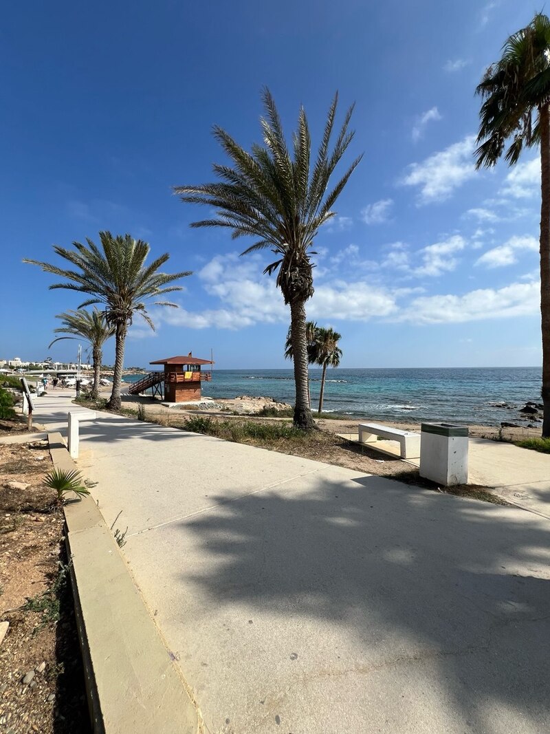 Відблиск на пляжі Пафосу