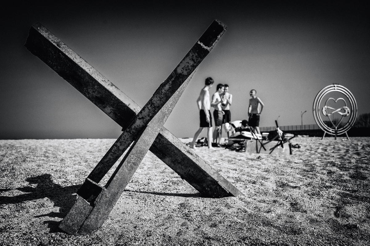 Пляж під захистом