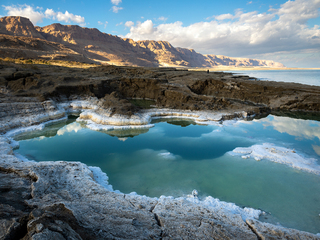 silence of the dead sea