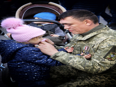 Не дитячі іграшки.