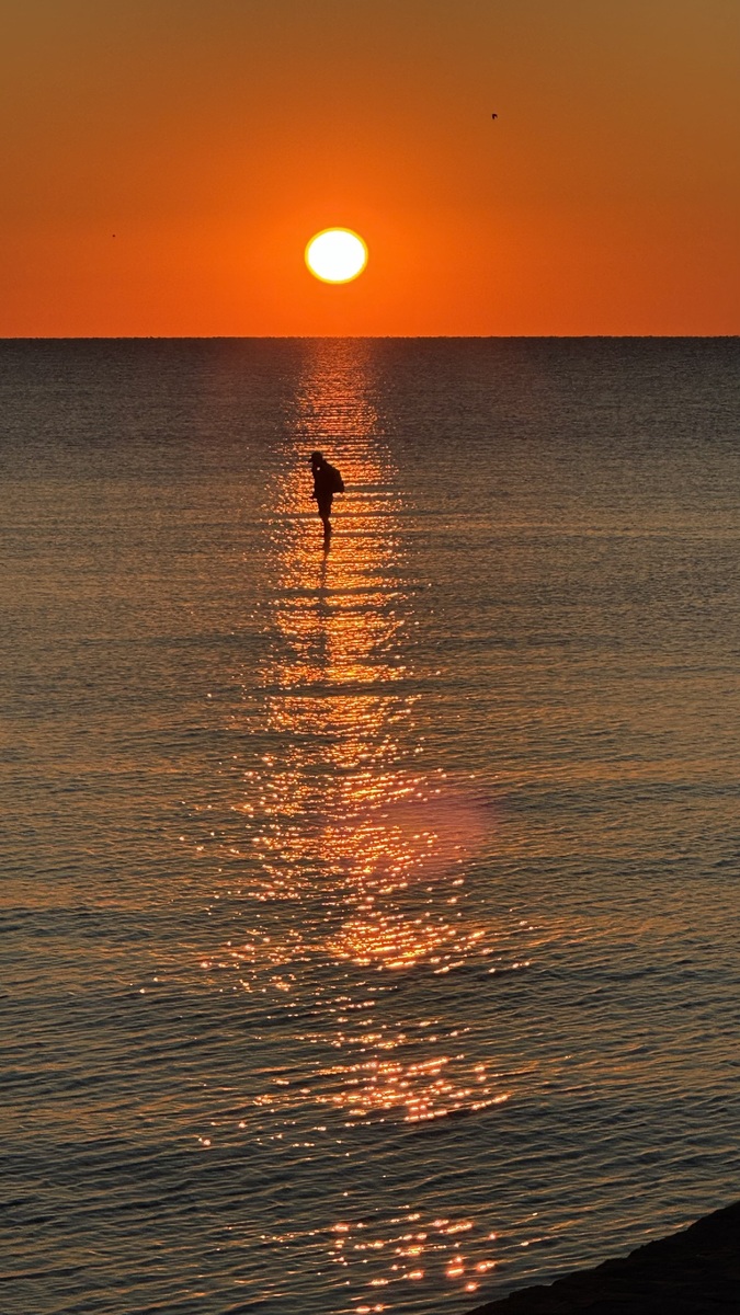 Між небом та землею