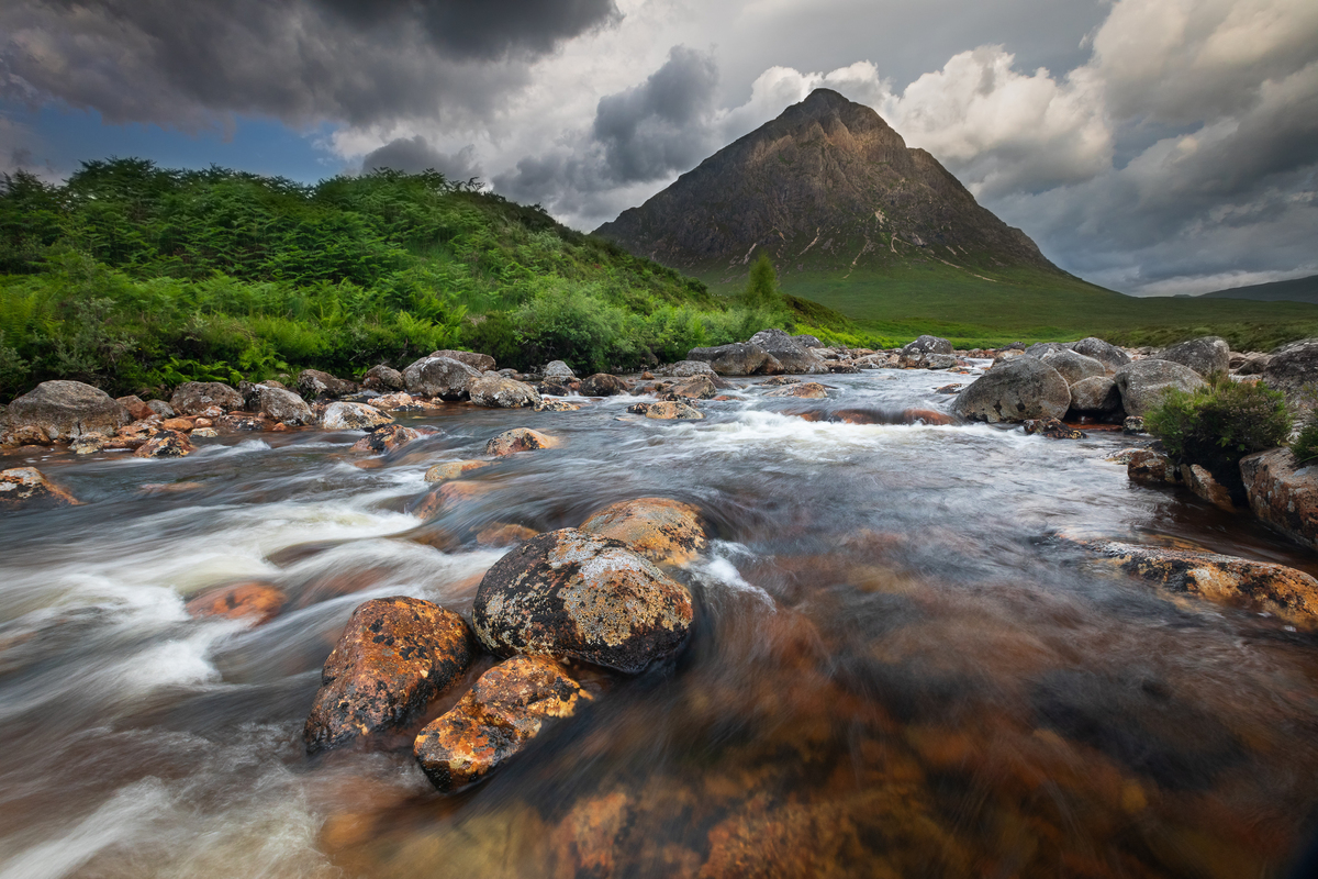 A little bit of sunrise at Etive Mor