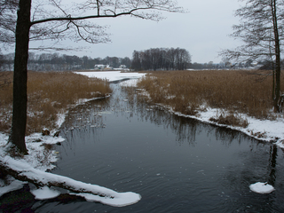Околицями села.