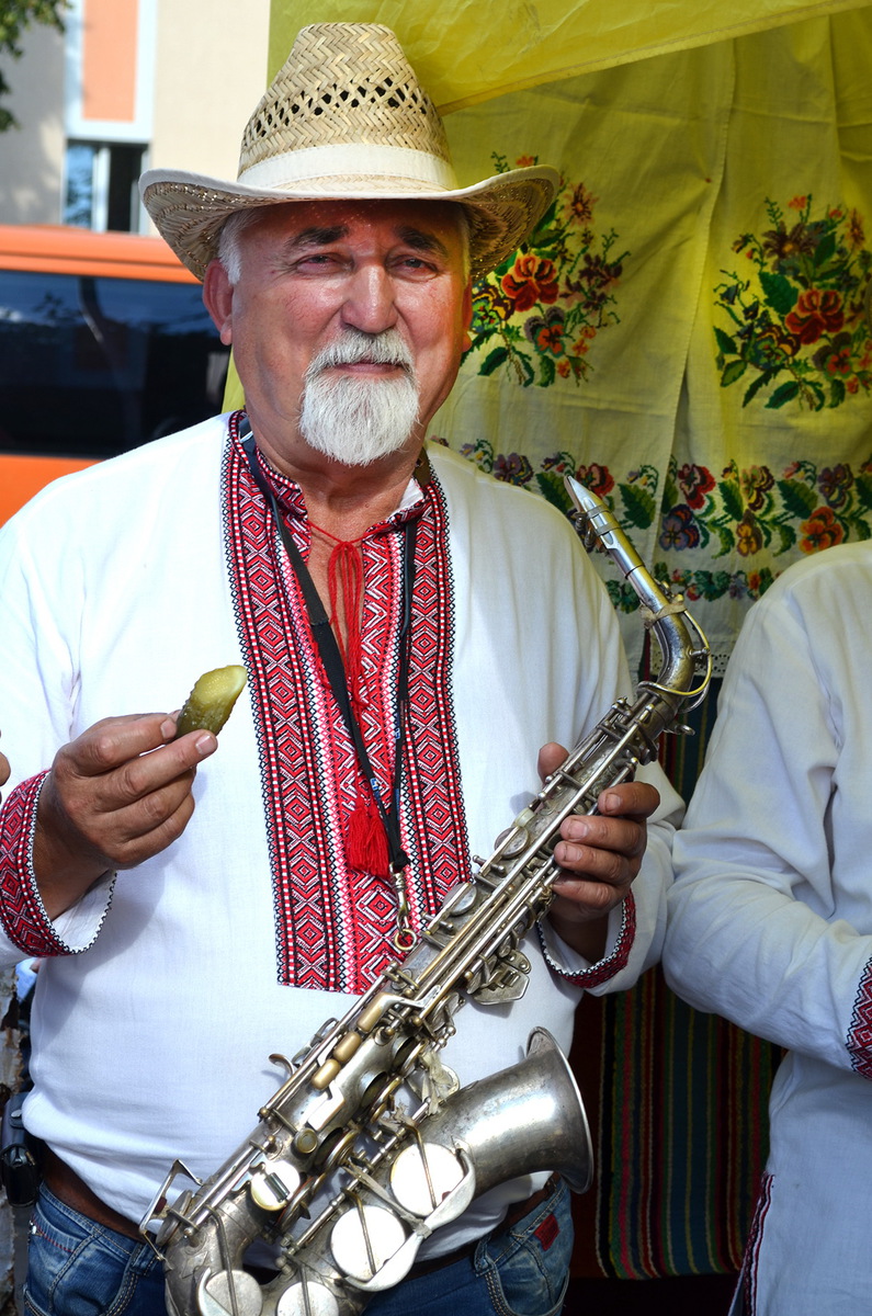 з огірком смачніше