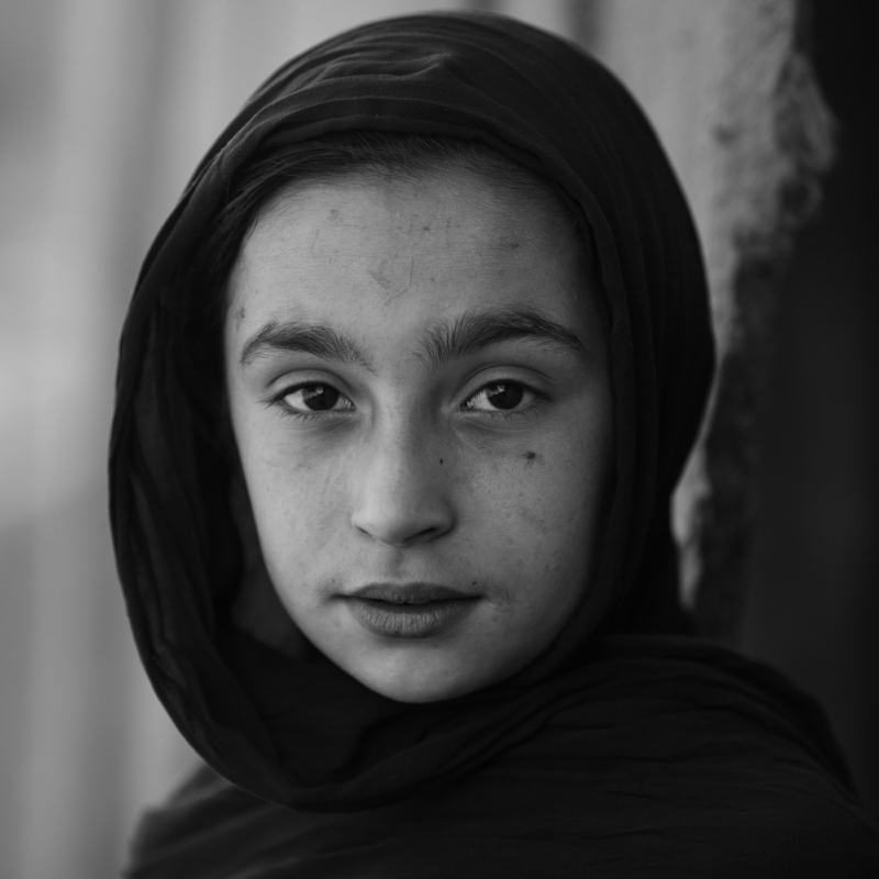 Быть женщиной