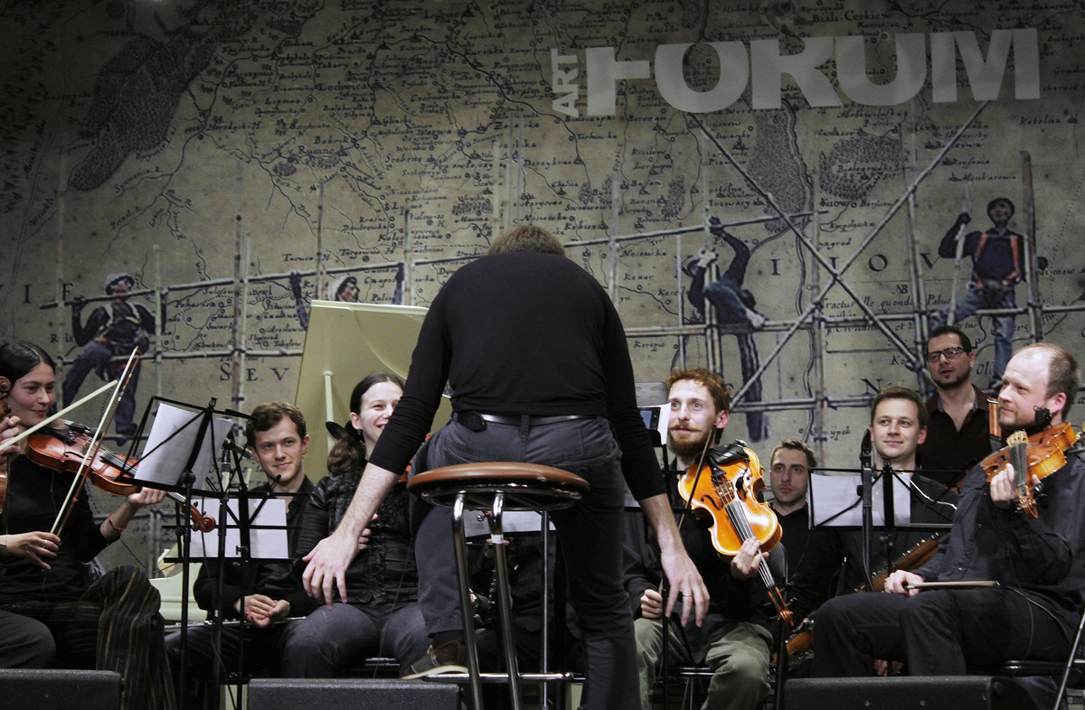 Танец дирижера 2.