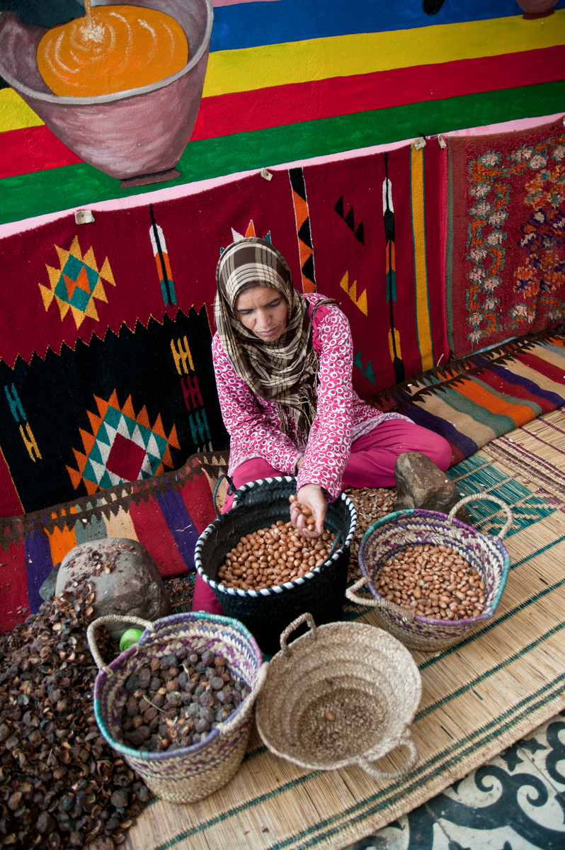 Argan Worker