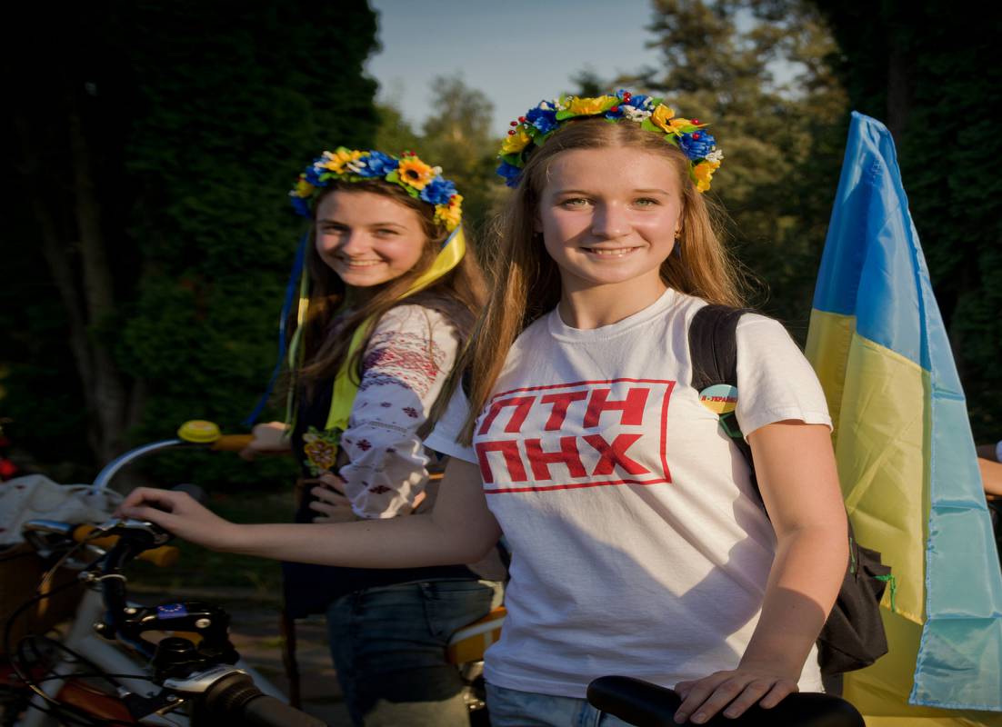 Наші дівчата