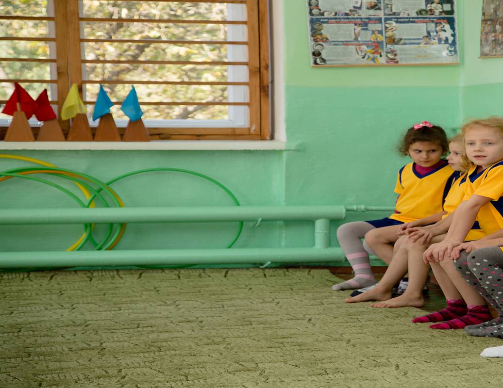 на лаві запасних