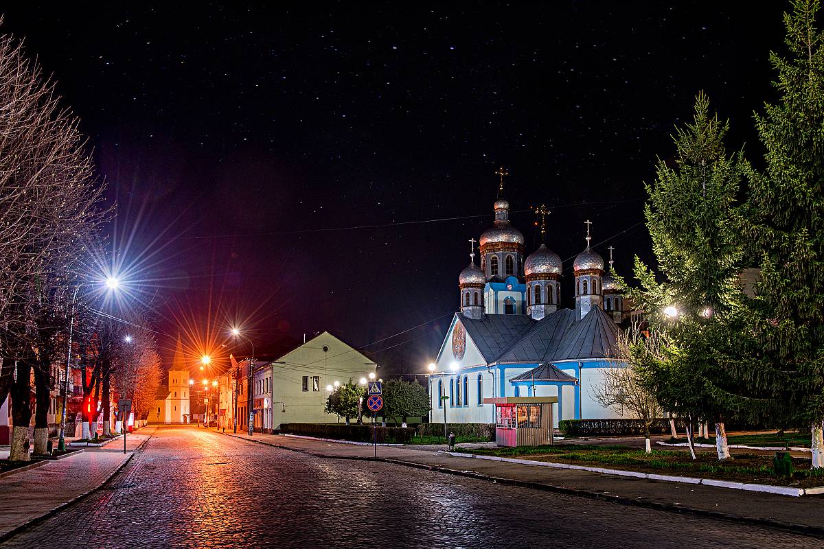 Нічна Свалява