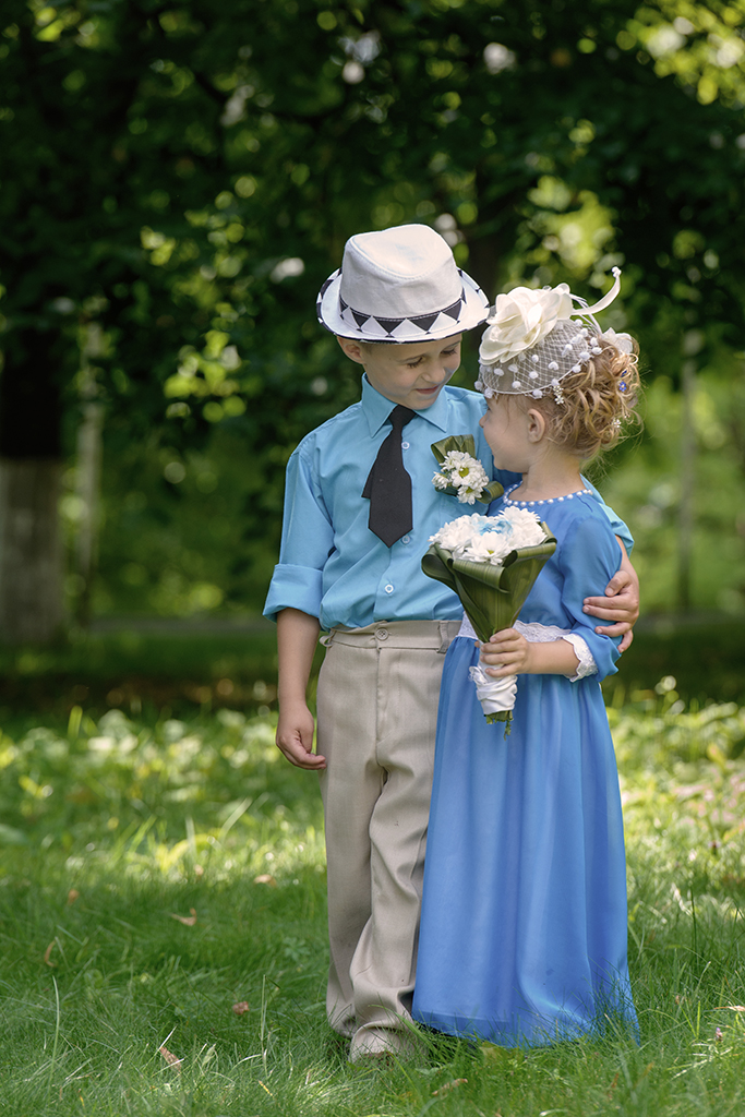 перша закоханність