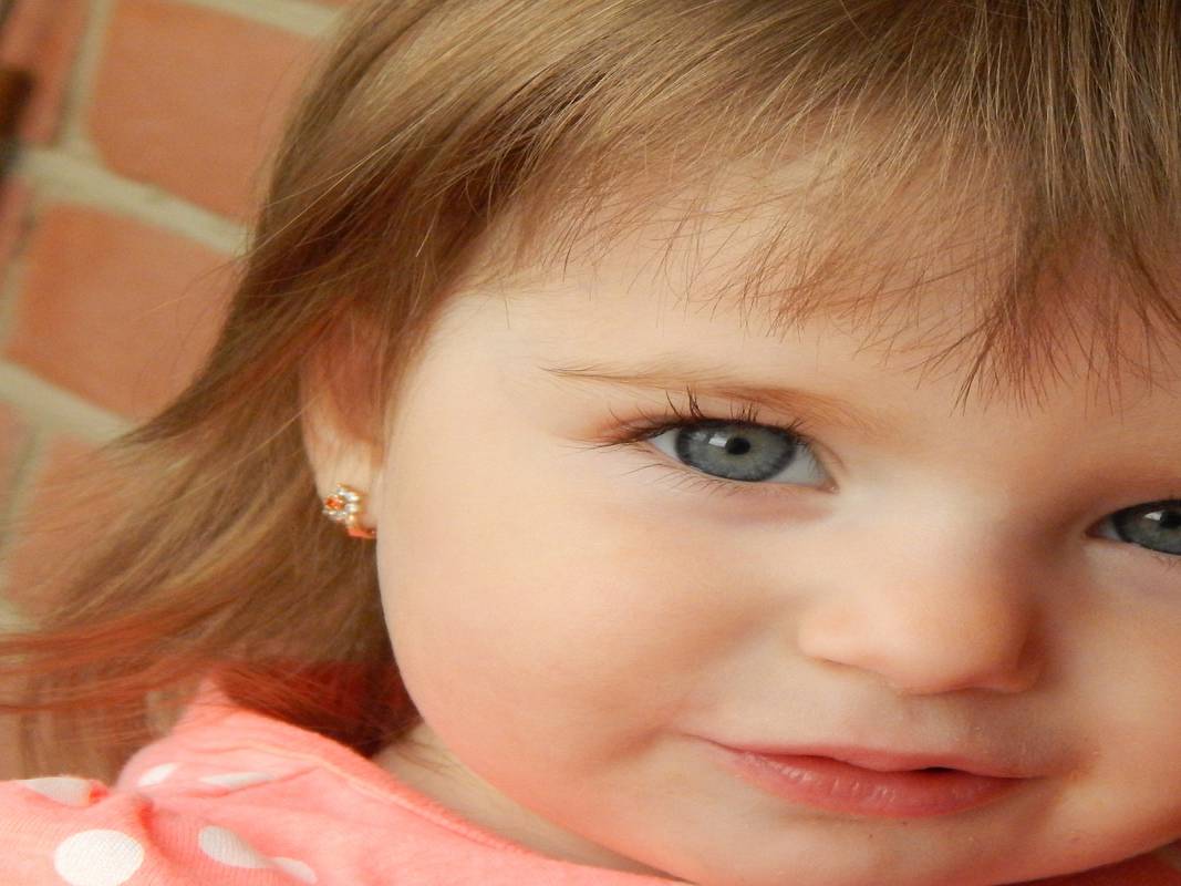 Загадковий погляд