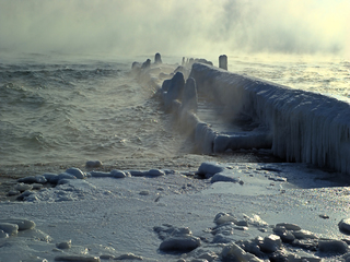 Зимний шторм на Черном море
