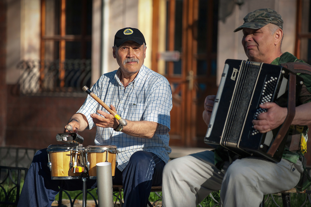 Уличные музыканты