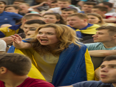 Вболівальниця (16 червня 2016, фан-зона Київ, матч Україна-Півн.Ірландія)