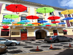 Вулиця парасольок