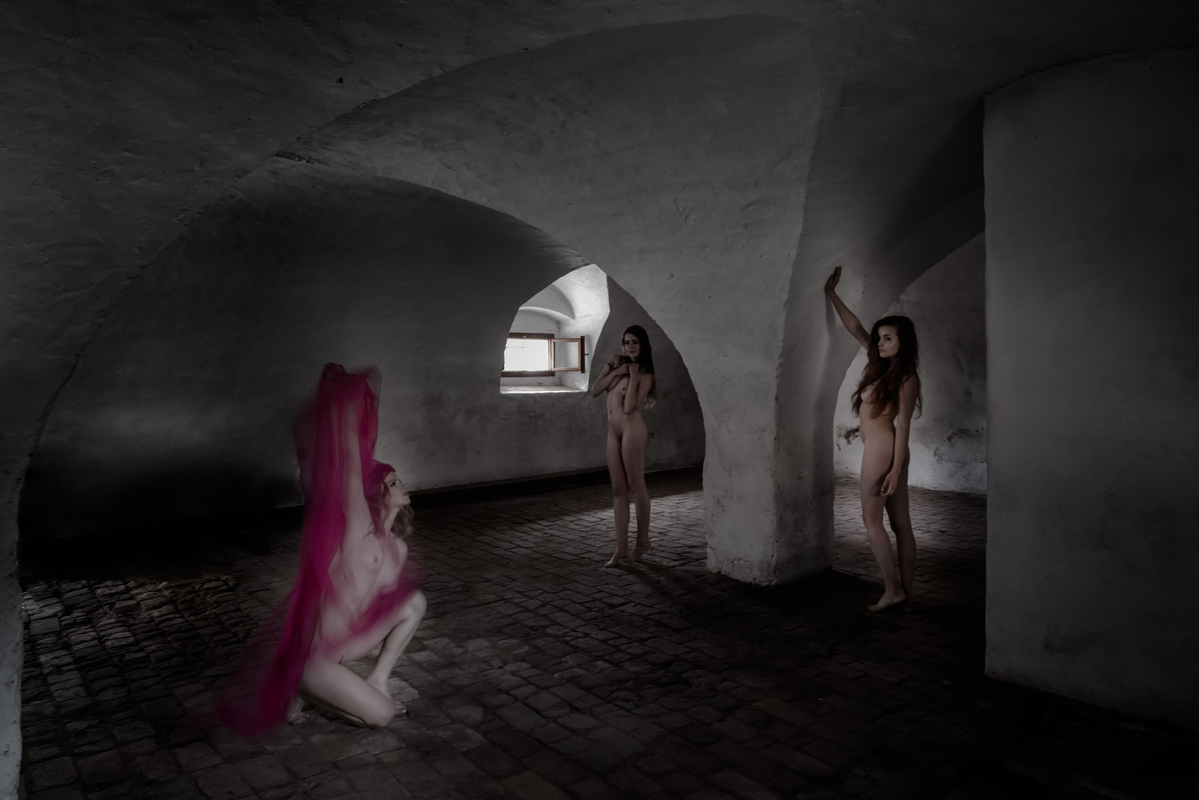 Women from the cellar