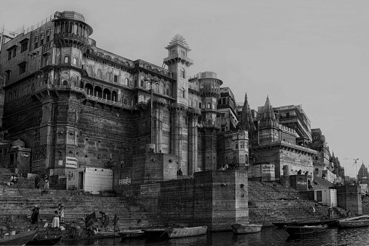 VARANASI GHAT