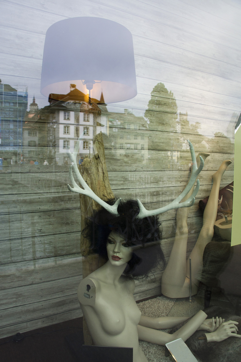 Скло об'єднує -3