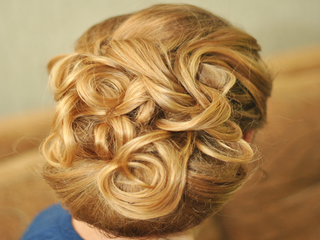 ...і дивна хвиля на твому волоссі