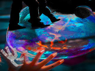 Мир в твоих руках