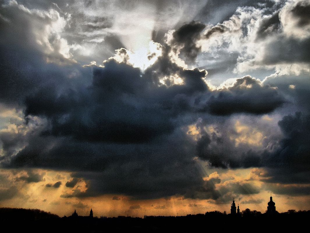 Взрывной вечер