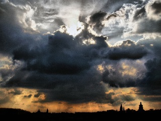 Взрывной вечер