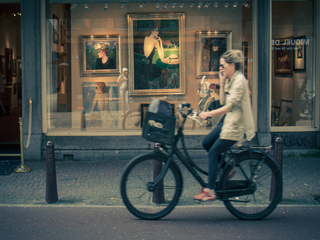 Жіночий світ