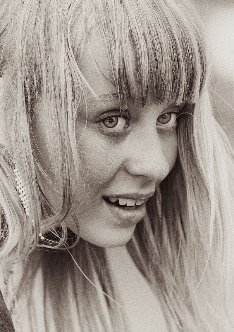 Портрет незнайомки